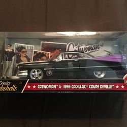 Jada DC Bombshells Catwoman And Cadillac Diecast