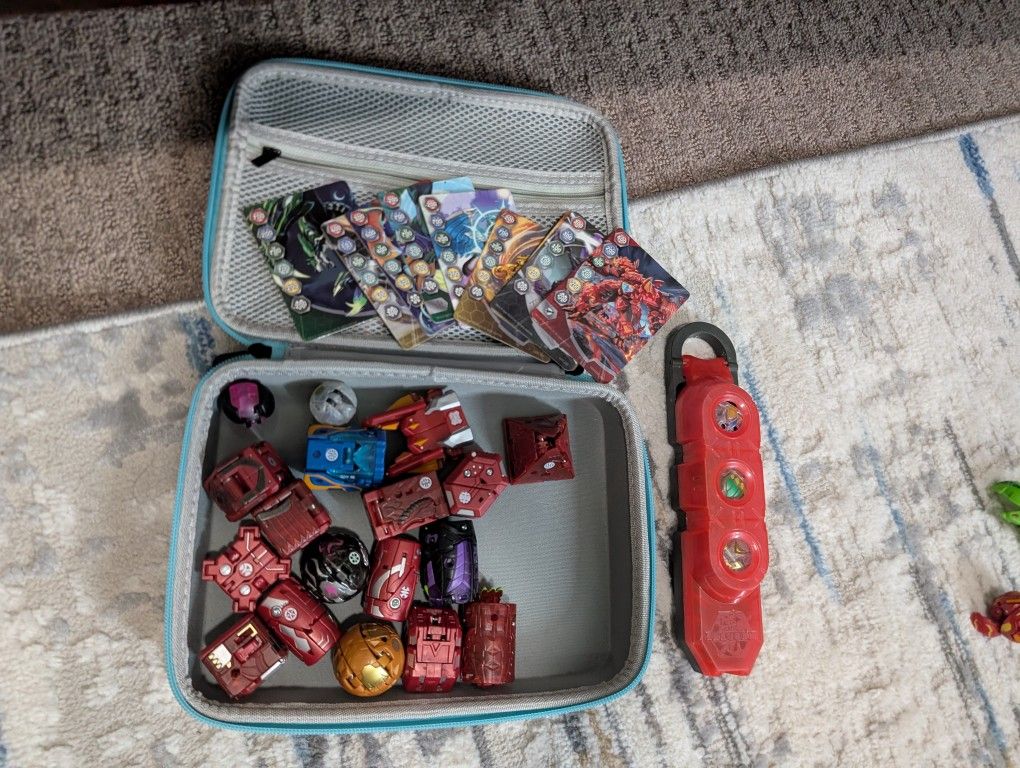 Bakugan Lot – Figures + Cards + Launcher Case Bundle
