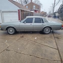 1984 Oldsmobile Delta 88 Brougham 