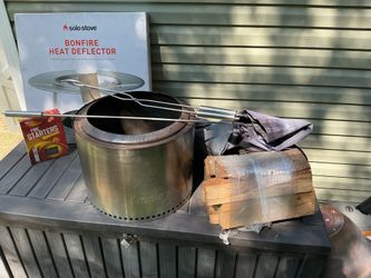 Solo 19.5”smokeless fire stove./pit.Will have solo accessories as pictured