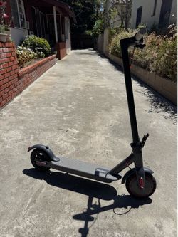 Electric scooter