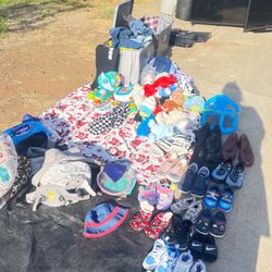 Kids clothing