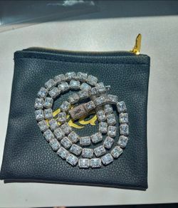 Brand New GLD Shop Diamond Cushion Cut Tennis Chain