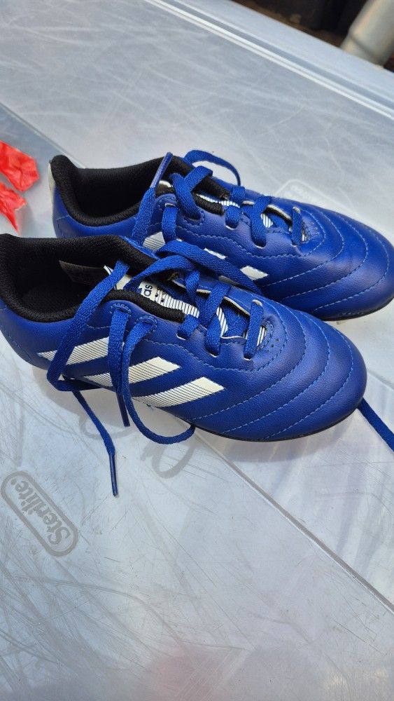 Adidas  Size 12 Boys  $8