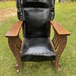 Antique Rocking Chair 