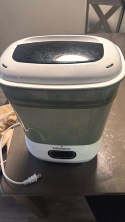 Baby Brezza sterilizer