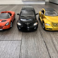Diecast Cars 1/18 Scale Great Condition Lot Of 3 Cars 35 For All 3 Cars  