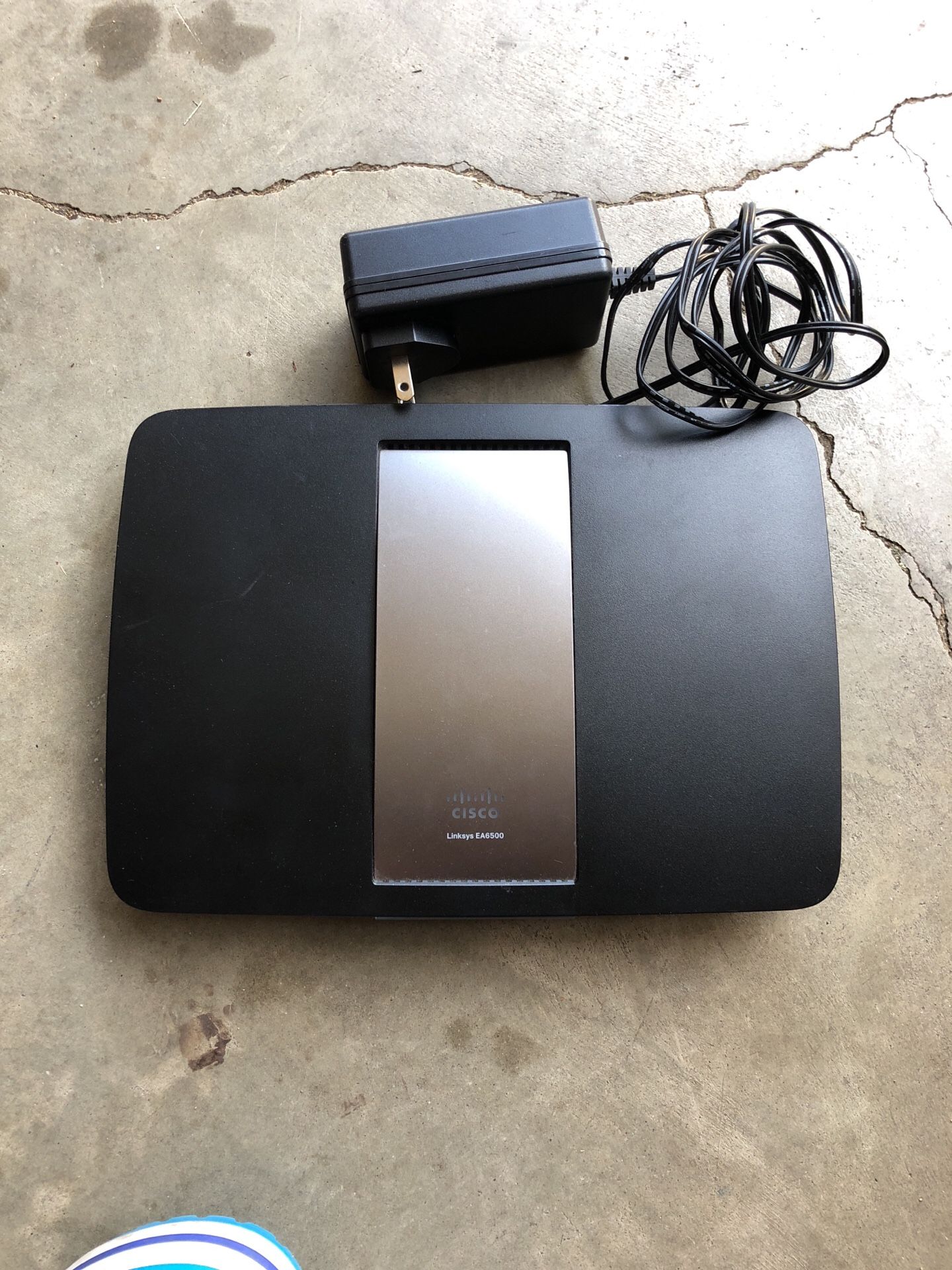Linksys EA6500 Smart Wi-Fi Dual-Band AC Router with Gigabit and 2x USB