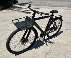 VanMoof S3 Dark w/ Front & Rear carriers for Sale in Santa Monica