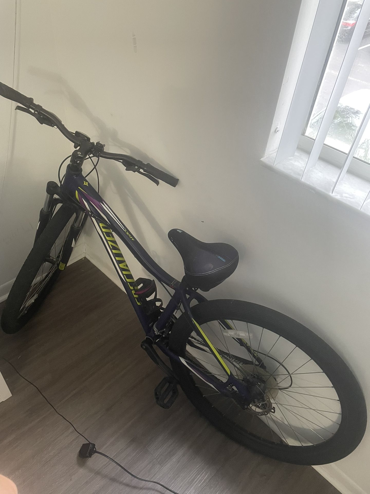 Specialized Myka Bike