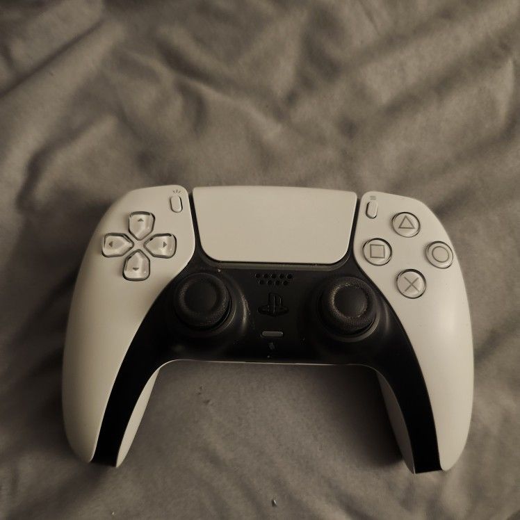 Dualsense Controller Ps5 Used Like New