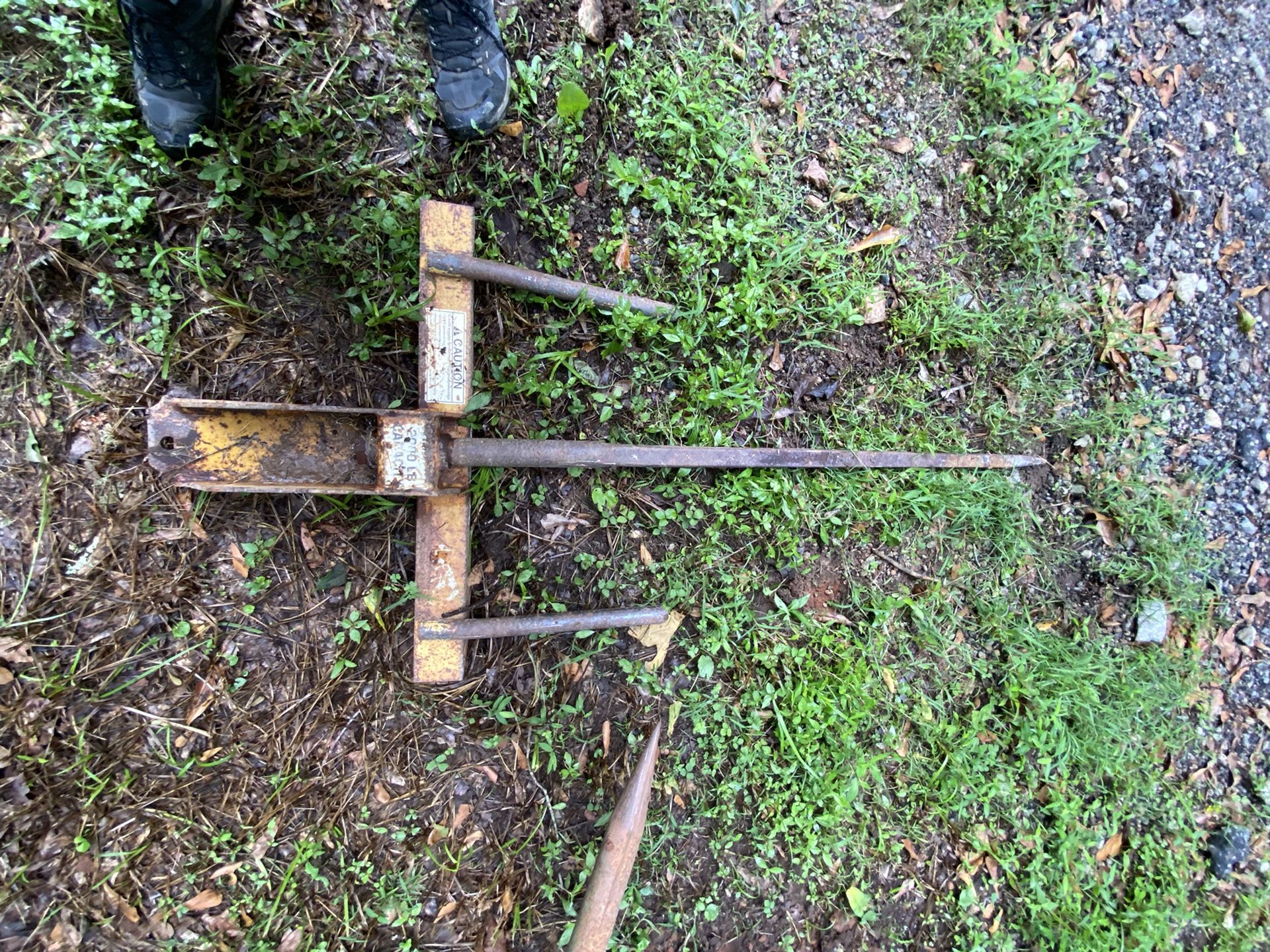 Hay Spear For Bucket On Tractor