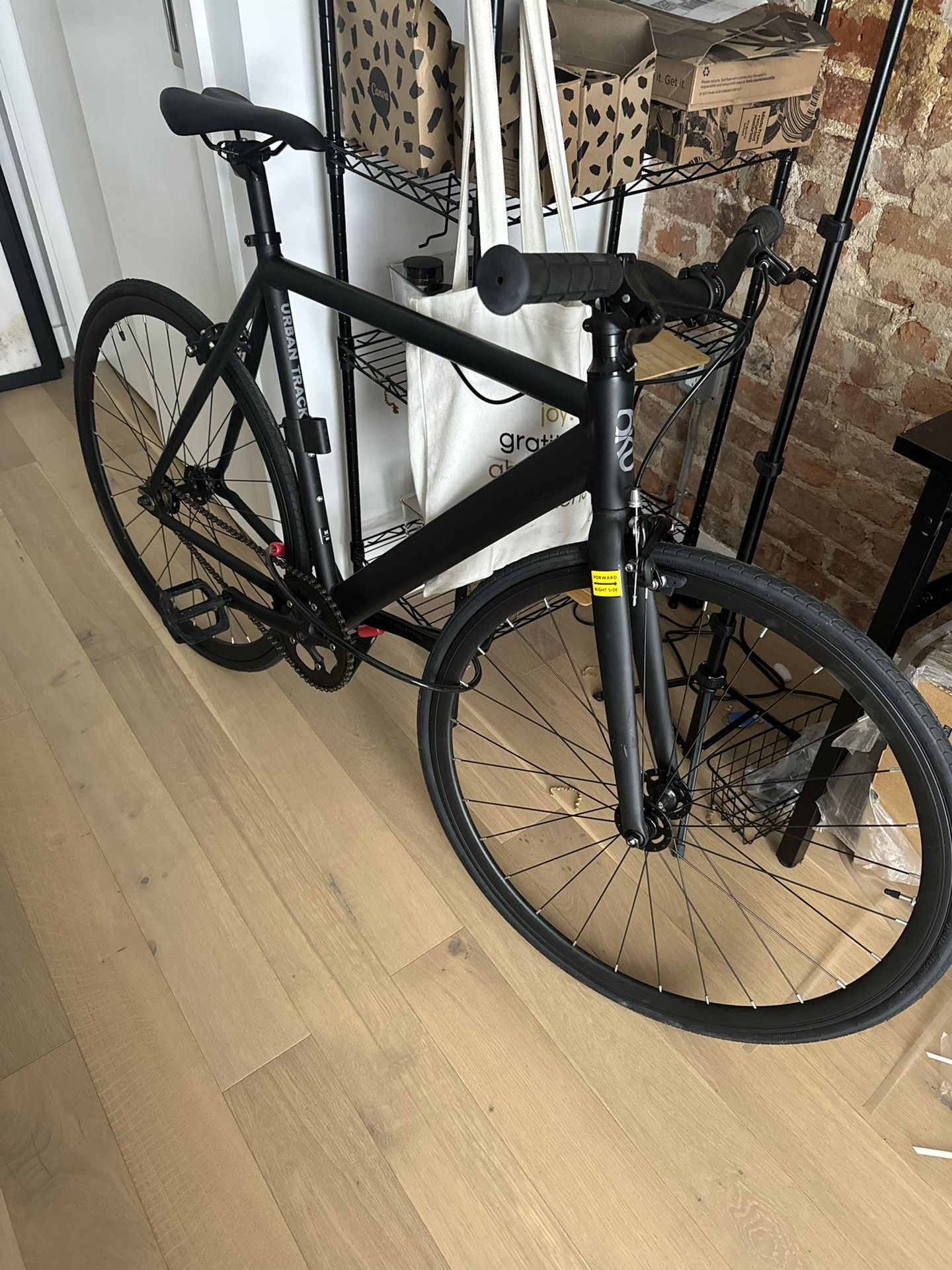 6KU Urban Track Aluminum Frame Bike