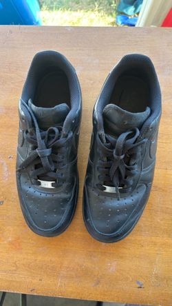 Black air force size 8M