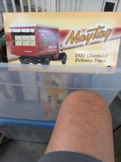 Maytag 1937 Chevrolet Delivery Truck Die-Cast 8th in Series