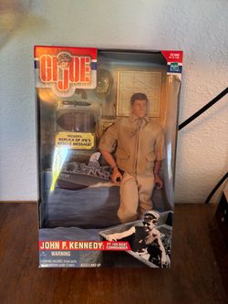 GI Joe John F. Kennedy PT 109 Boat Commander 12" Action Figure 2000 Hasbro