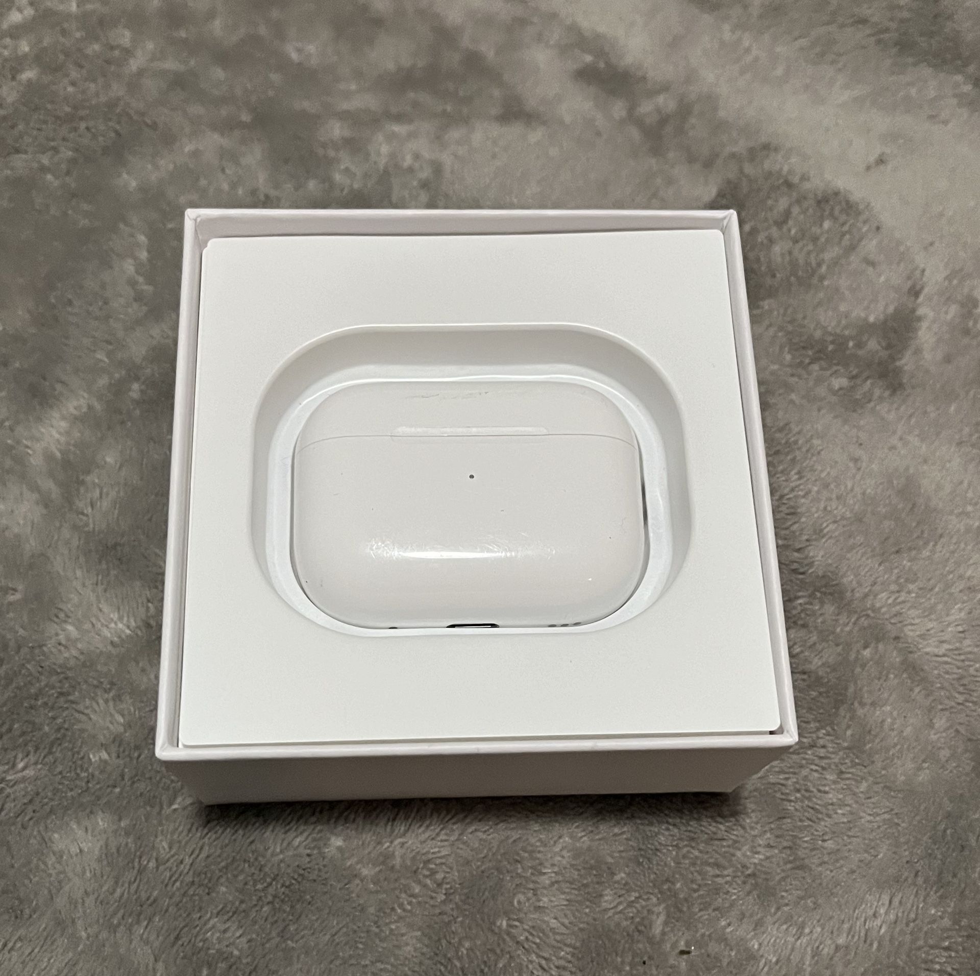 Apple AirPods Pro 2nd Gen for Sale in Fort Worth, TX - OfferUp