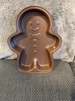 Wilton Gingerbread man pan- non stick brand new