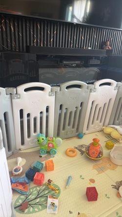Large playpen