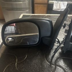 -2001 Ford F-250 Left And Right Side Mirrors-