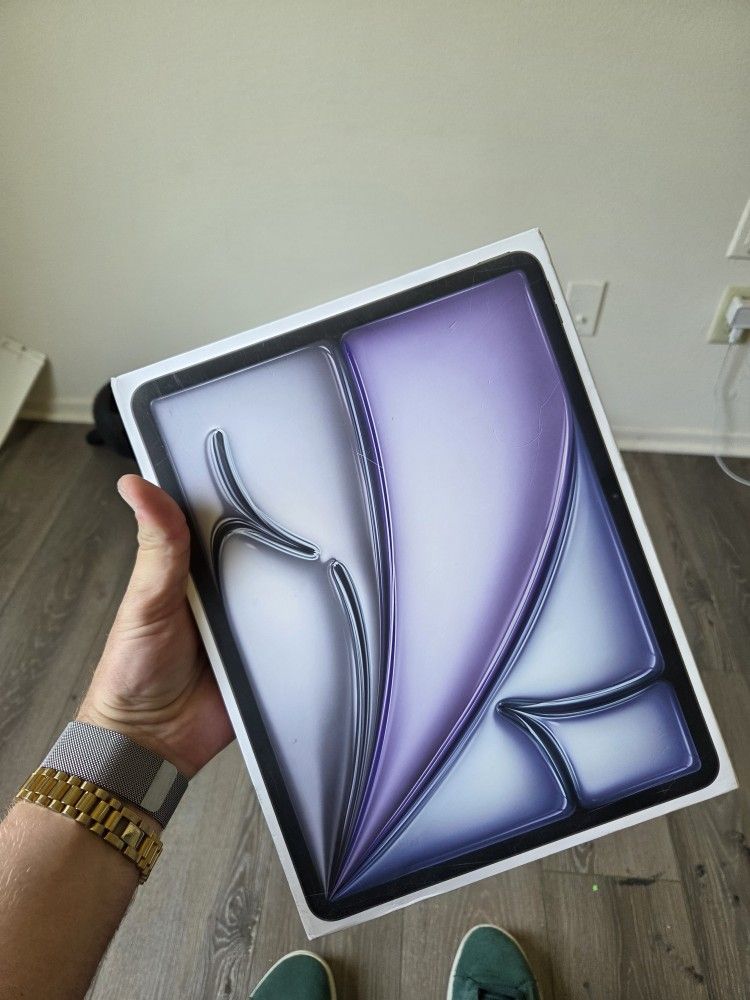 iPad Air 13 2025 M3 Cellular With Free Plan