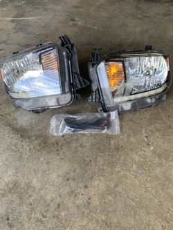 Toyota Tundra 2018 headlight with hikari head light kit & DRL wiring harness