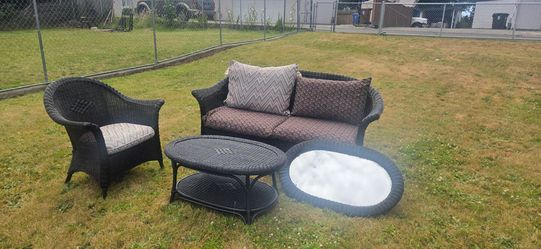 Outdoor Furniture + Mirror