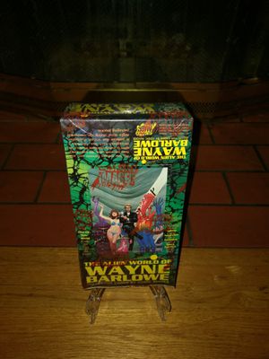 Photo The Alien world of Wayne Barlowe collector cards