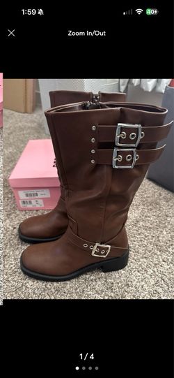 New brown boots