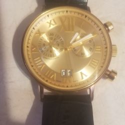14K gold case Vicence wrist watch Black  Band Used