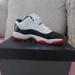 Air Jordans 11 Retro Low Top