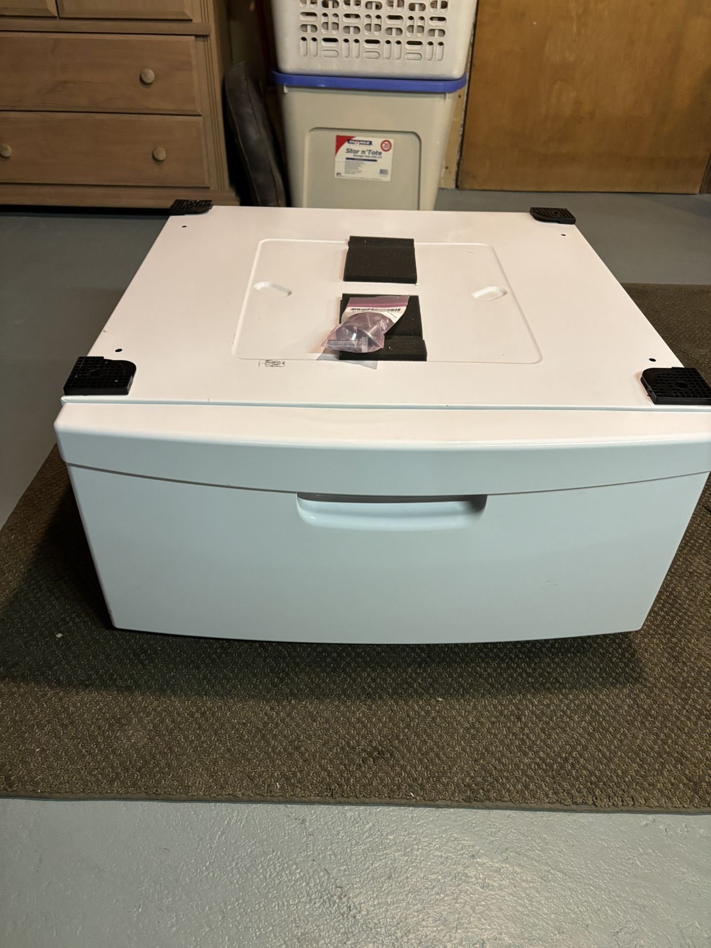 Elevate Your Laundry Experience With 15” Samsung Pedestal