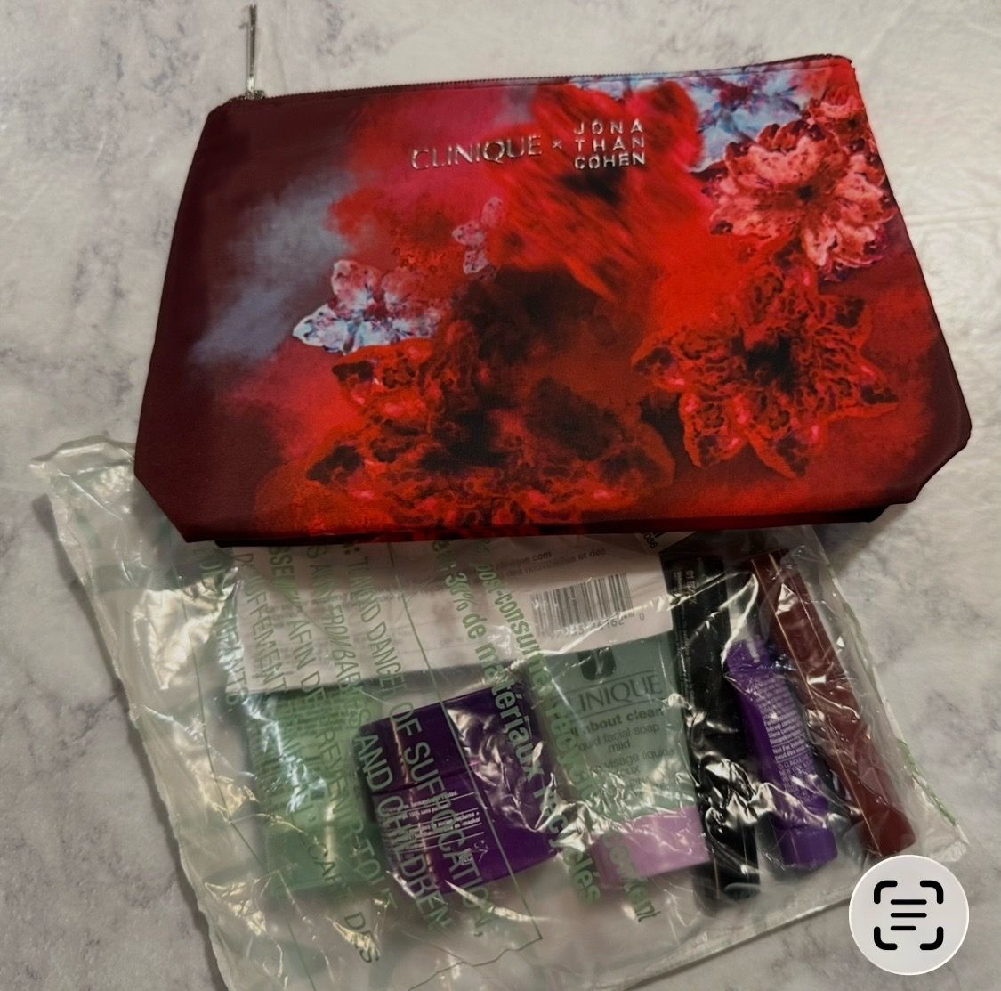 Brand New Unopened Clinique Gift With Clinique Purchase 7 Piece Gift