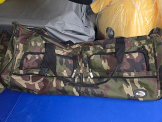 30" Bon Voyage Camo Rolling Duffle Bag $20