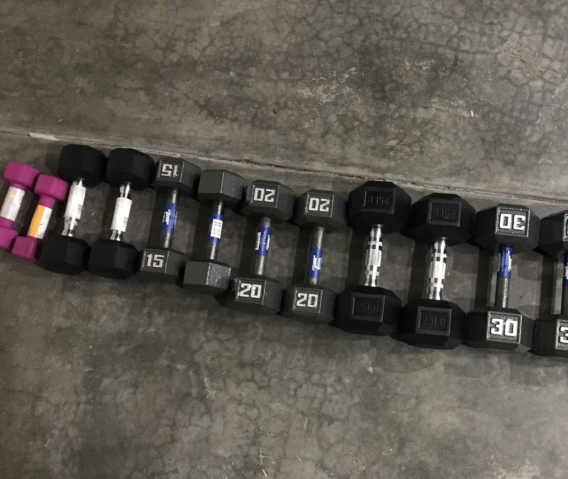 New Pairs Of Dumbbells 5lb - 30lb All Sets