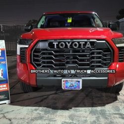 TRD Pro Grille Parilla Para Tundra
