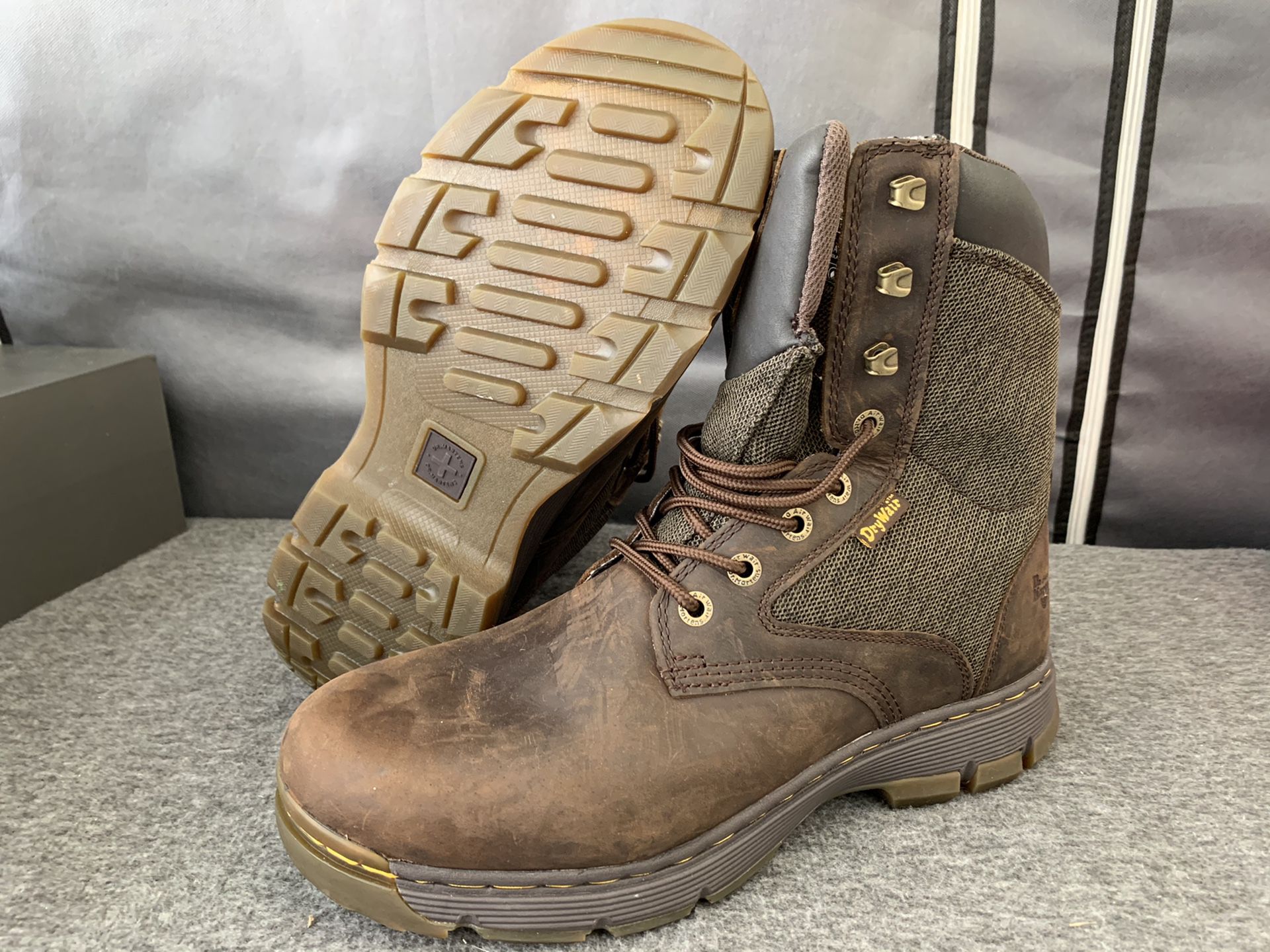 Dr Martens Airware Softwair Work Boots Botas De Trabajo Men’s Size 13 D Medium NO STEEL TOE BRAND NEW