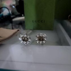100% AUTHENTIC Crystal Double G earrings
