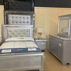 queen bed set 4pc (no mattress included)