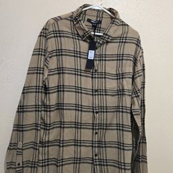 NOVAMEN Longsleeve Flannel 100% Cotton Plaid Shirt Men's Size Large New With Tag.


