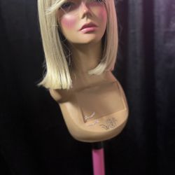 ✨ Blonde Bob Wig – Synthetic | Bangs | Easy Throw-On ✨