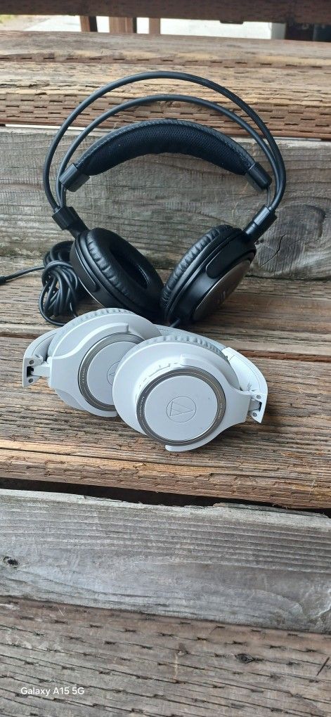 2 Audio Technica Bluetooth And Wired
