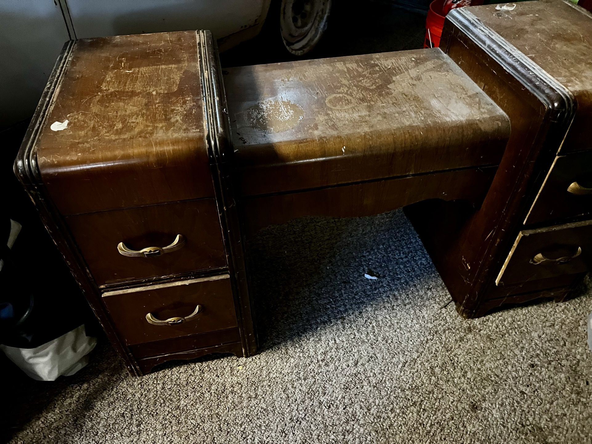 Waterfall Dressing Table