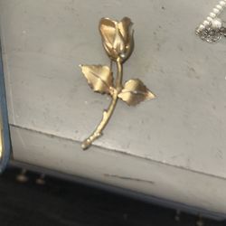 Vintage Giovanni’s Christmas Pin