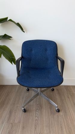 Vintage Steelcase Office Chair – Excellent Condition