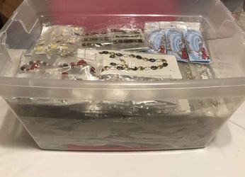 396 pc jewelry lot