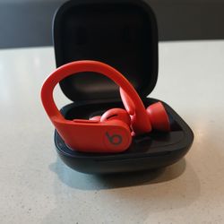 Power Beats Pro Earphones 