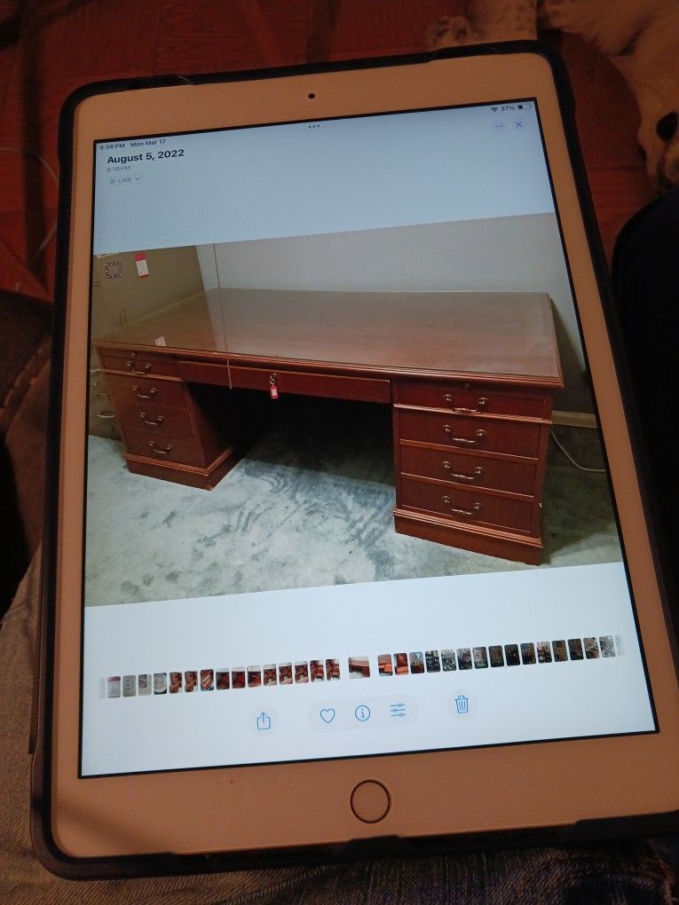 Large Desk