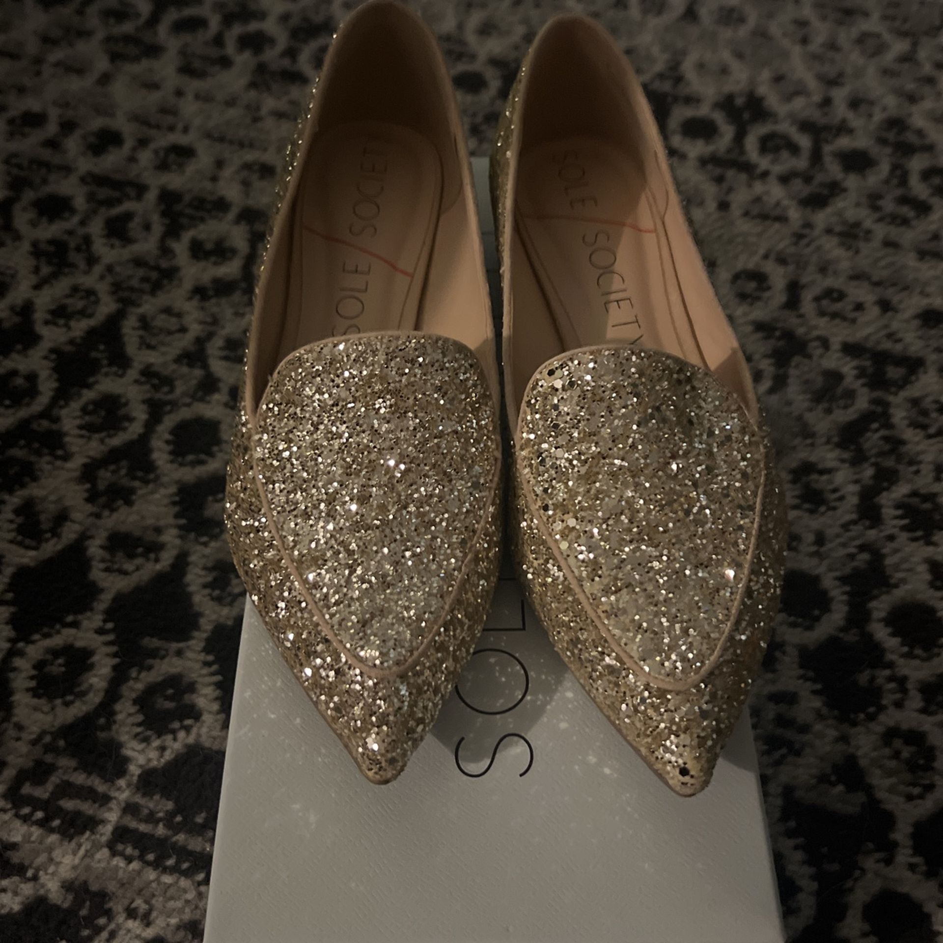 Sparkly flats - Size 8