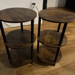 Set of 2 End Tables